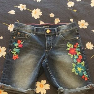 Flower shorts
